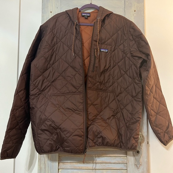 Patagonia Men’s Diamond Quilted Jacket - Picture 1 of 4